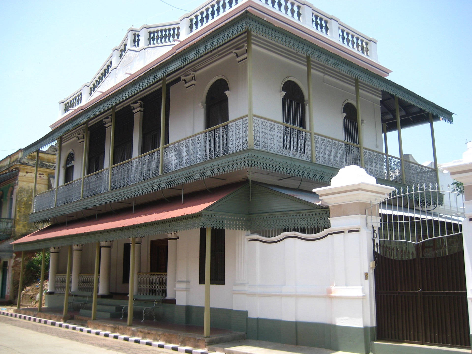 French-colonial heritage architecture in Puducherry